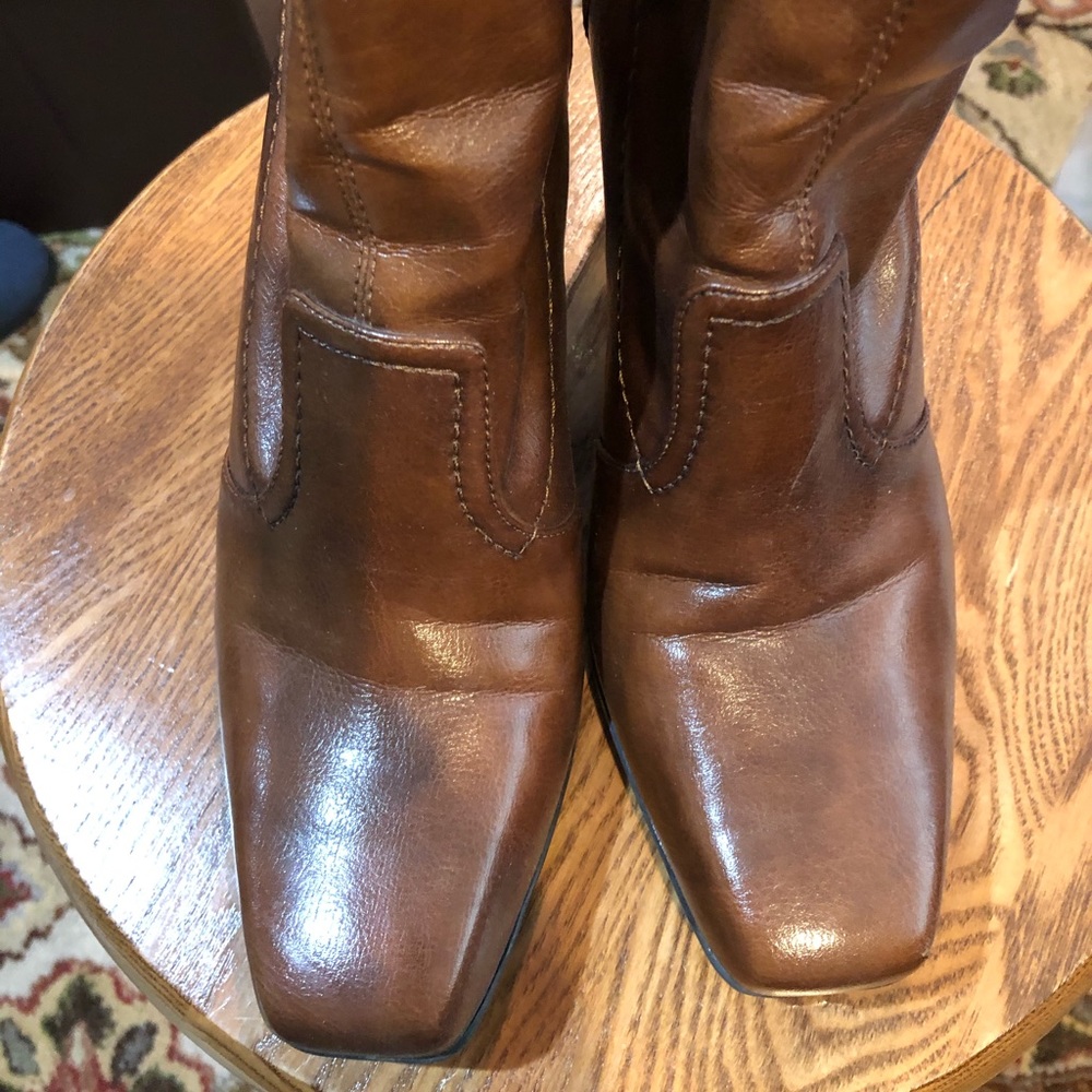 Franco Sarto -brown leather short boots